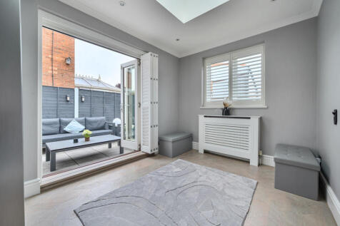 Sitting Area