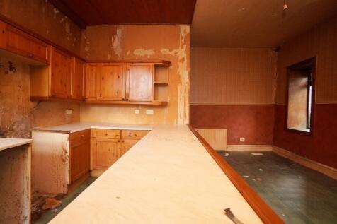 kitchen area.jpg