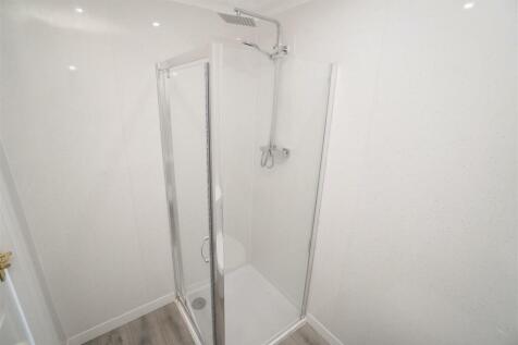 en suite1.jpg