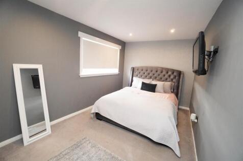 bedroom(1).jpg