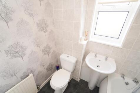 bathroom(1).jpg