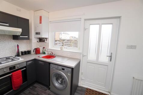 kitchen1.jpg