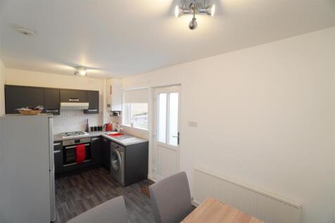 kitchen2.jpg