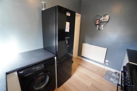 kitchen1.jpg