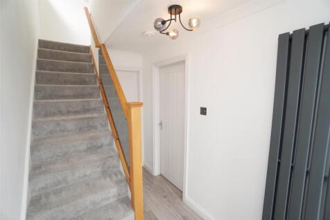 hallway1.jpg