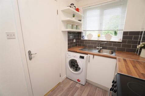 kitchen1.jpg