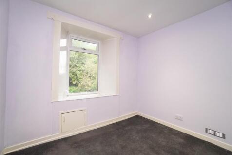 bedroom2.jpg