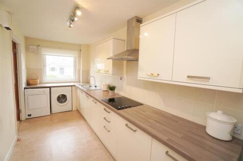 kitchen1.jpg