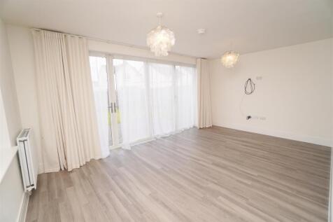 sitting area.jpg