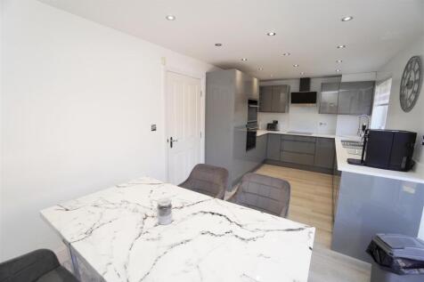 kitchen-dining.jpg