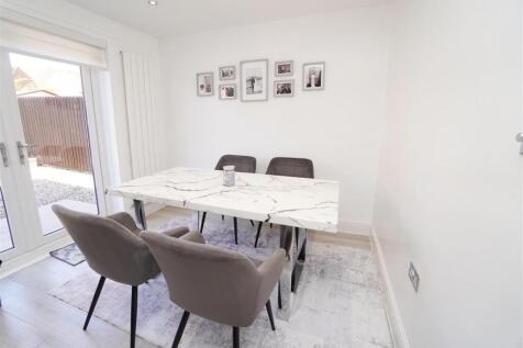 dining area2.jpg
