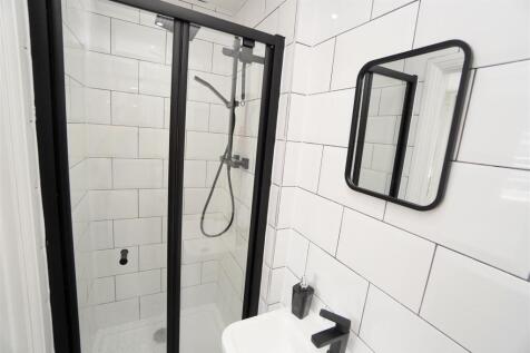 en suite.jpg