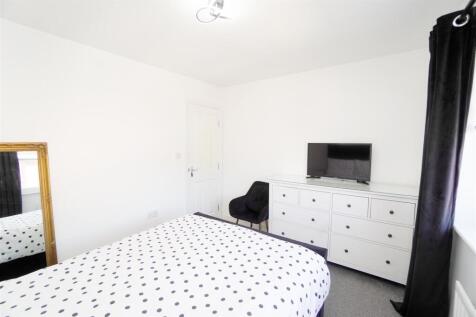 bedroom(2).jpg