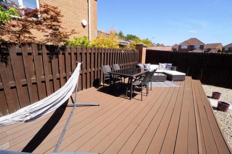 decking area.jpg