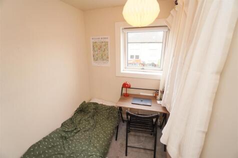 bedroom3.jpg