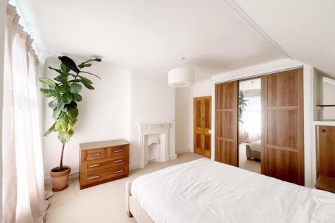 bedroom.jpg