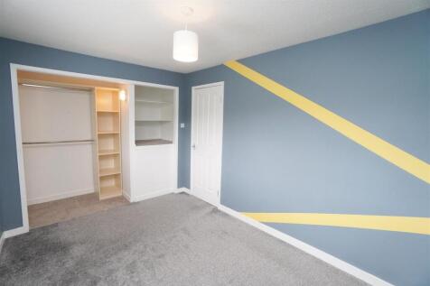 bedroom1.jpg