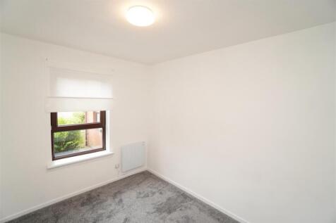 bedroom2.jpg