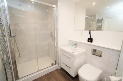 bathroom1.jpg