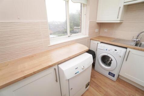 kitchen1.jpg