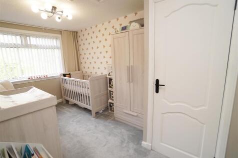 bedroom222.jpg