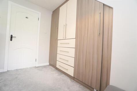bedroom(3).jpg