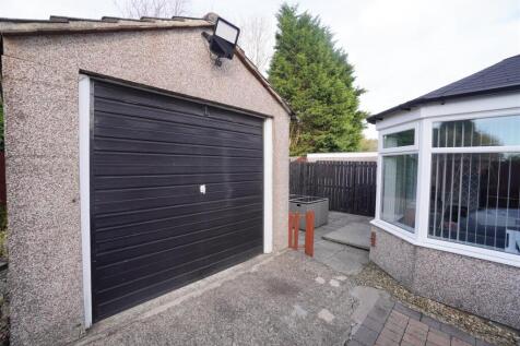 garage.jpg