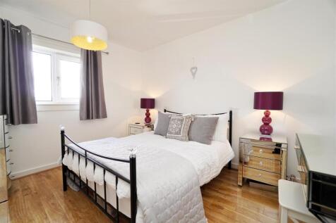 bedroom(2).jpg