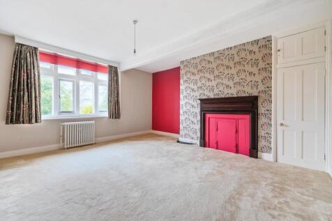 1st floor apartment