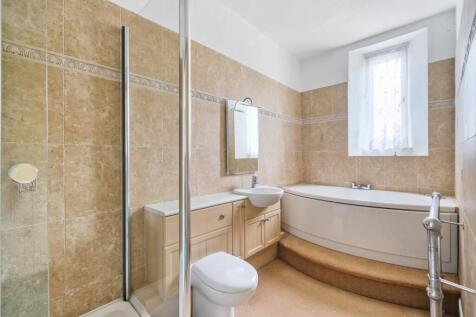 1st floor apartment