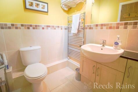 En Suite Bathroom