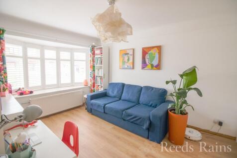 Playroom/Bed 3