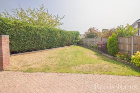 Side Garden
