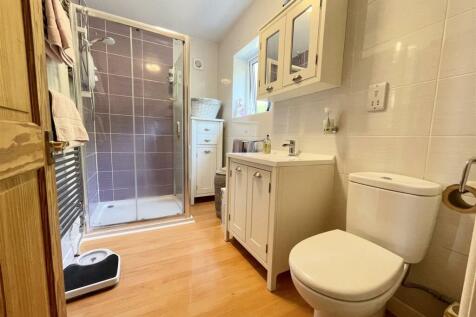Ensuite Shower Room