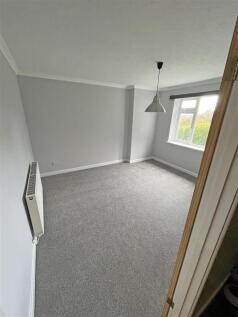 Office/Bedroom 5