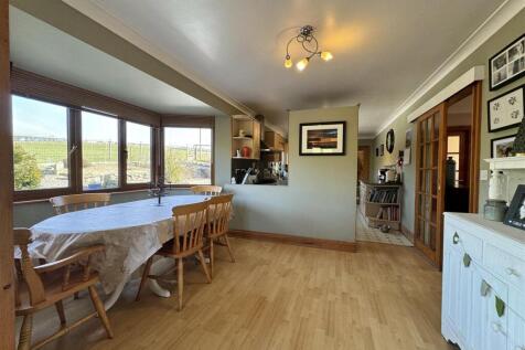 Open Plan Kitchen Dining Room