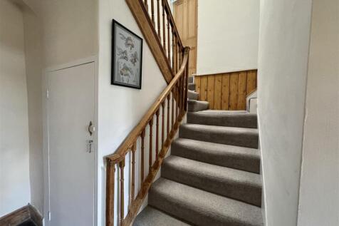 FIRST FLOOR ACCOMMODATION