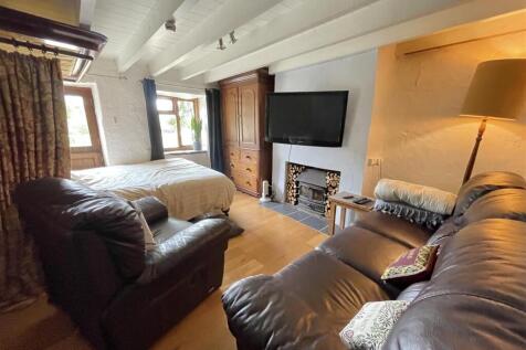 Ground Floor Bedroom 4/Second Lounge