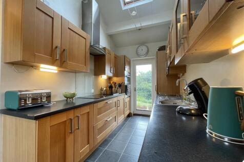 Kitchen Dining Area