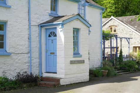 Felin - front door.jpg