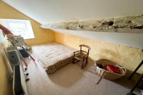 STORAGE ROOM