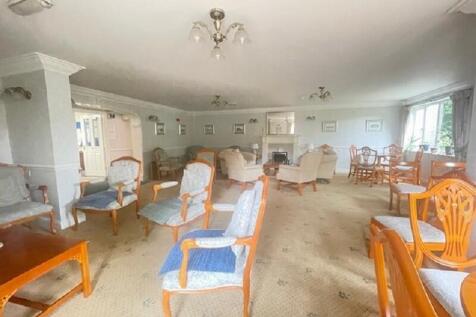 Communal Lounge