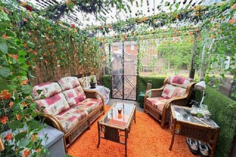 Garden room