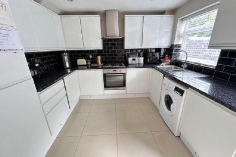 Kitchen .