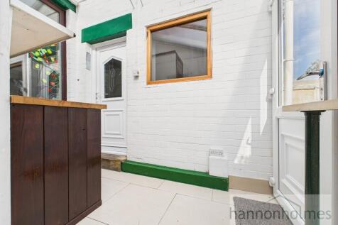 CAM05283G0-PR0089...