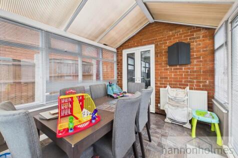 CAM05283G0-PR0119...