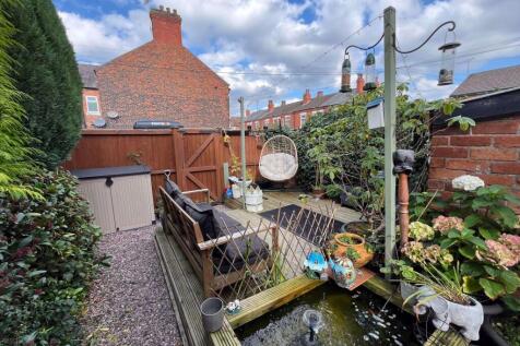 Enclosed Rear Garden
