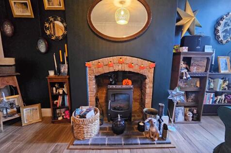 Log fire