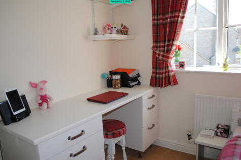 Fourth bedroom