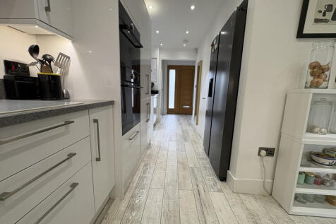Kitchen/Utility